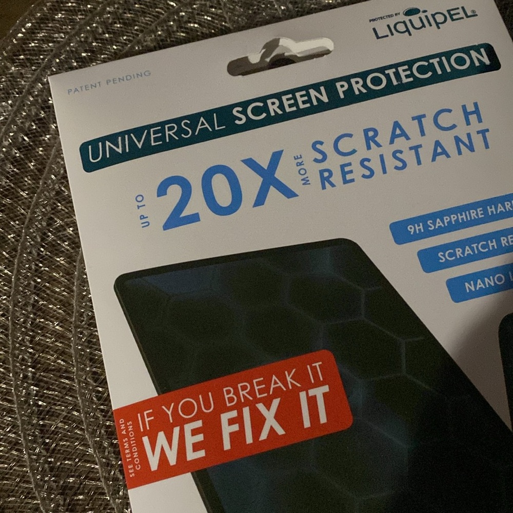 Universal Screen Protection - Black - Picture 6 of 6